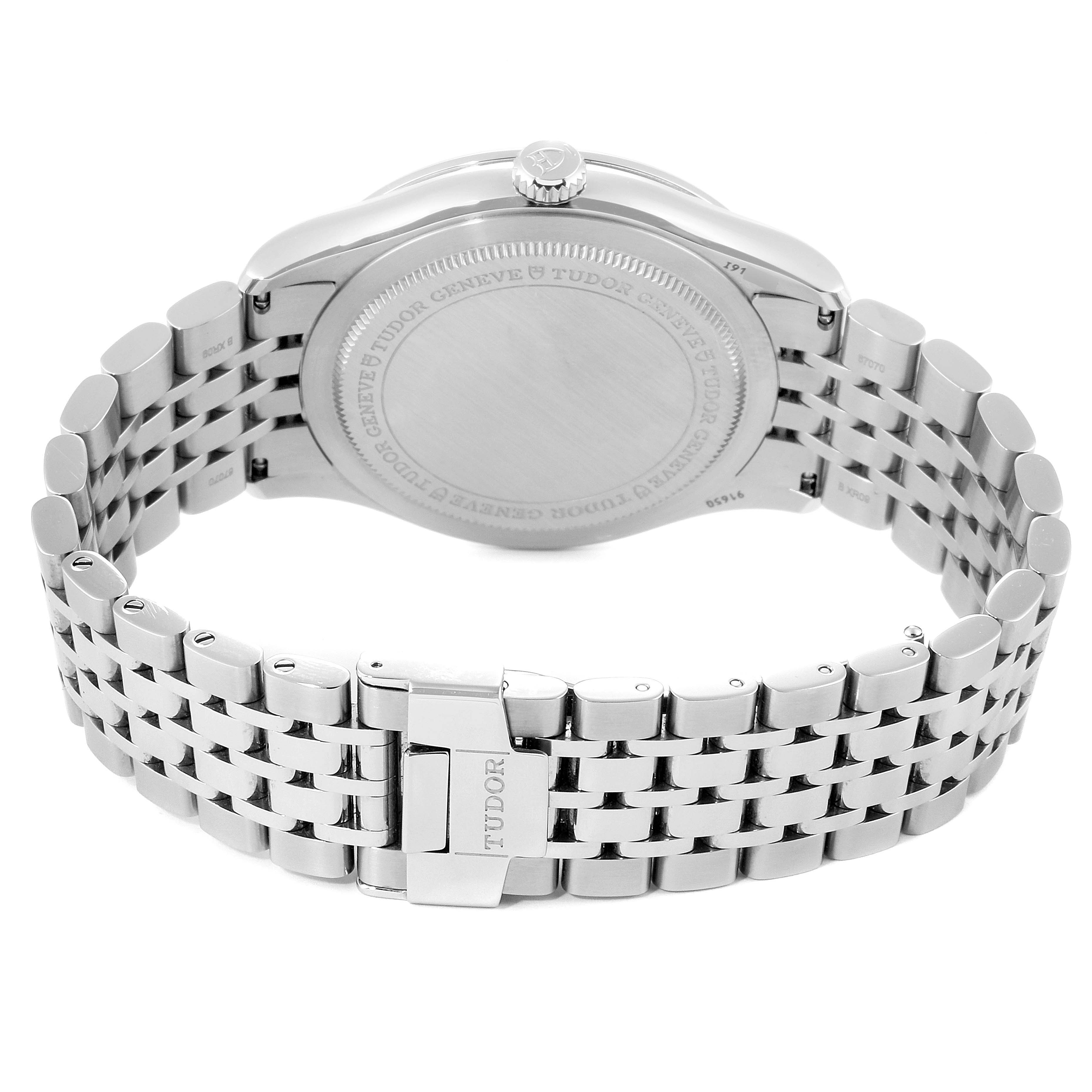 The image shows the back and bracelet of a 1926 Tudor watch, displaying its clasp and case back.