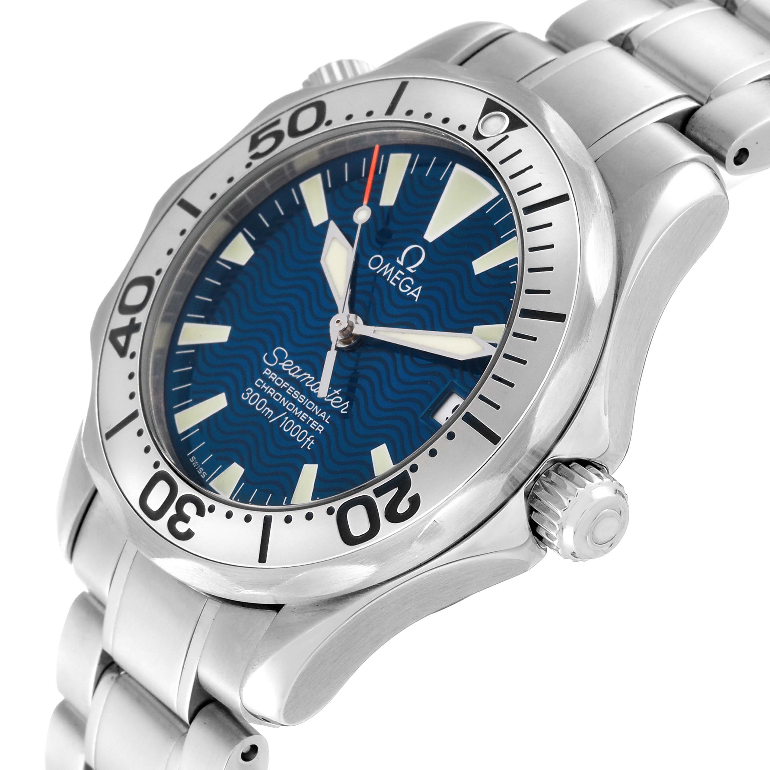 This image shows an angled view of an Omega Seamaster 2253.80.00 Men
s Stainless Steel Blue Dial 2253.80.00 Men
s Stainless Steel Blue Dial watch, highlighting its face, bezel, and stainless steel bracelet.