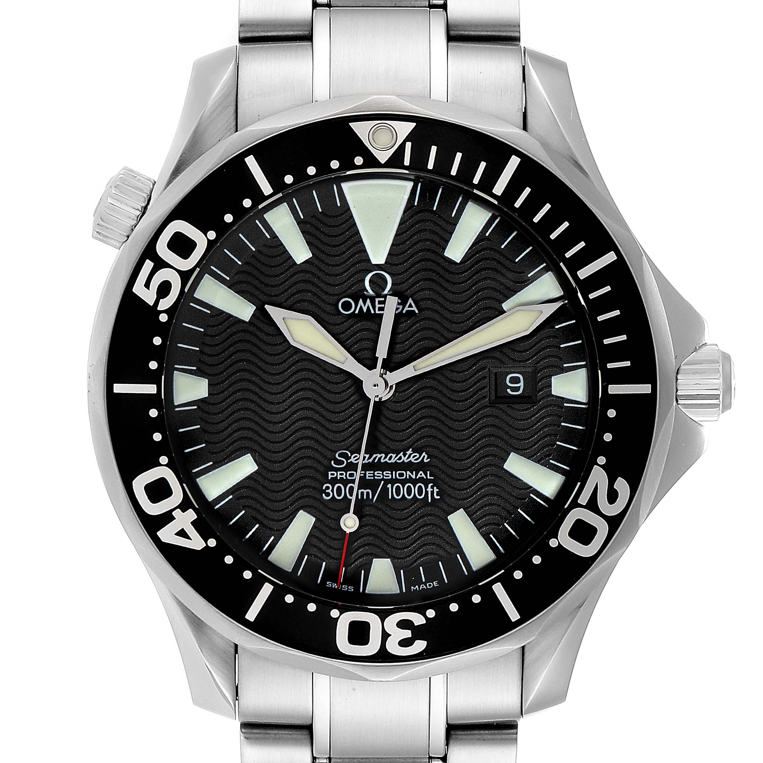The image shows a front view of the Omega Seamaster 2264.50.00 Men
s Stainless Steel Black Dial 2264.50.00 Men
s Stainless Steel Black Dial watch, highlighting its dial, bezel, crown, and metal bracelet.