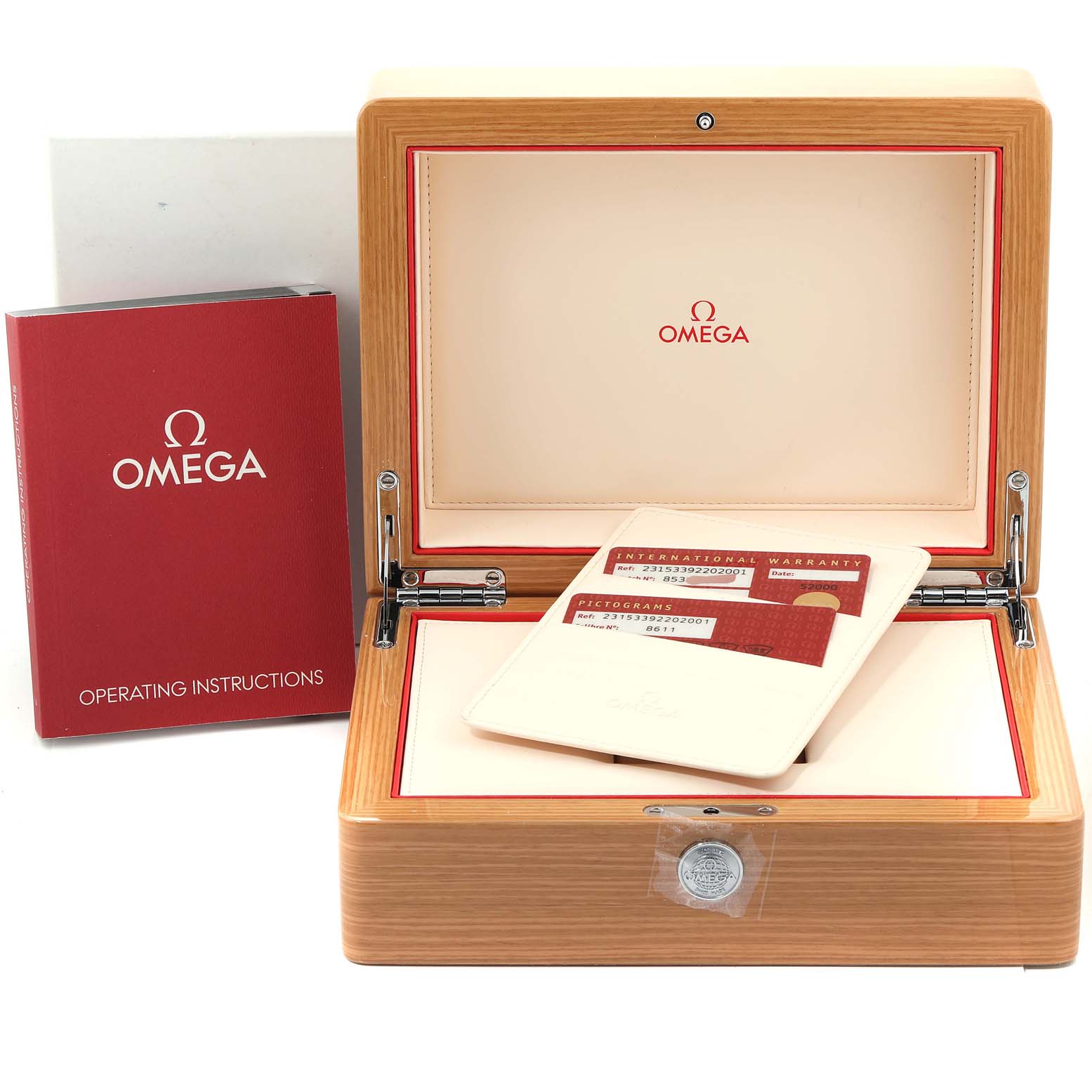 The image shows the open wooden box for the Omega Aqua Terra 231.53.39.22.02.001 Men
s Rose Gold Silver Dial 231.53.39.22.02.001 Men
s Rose Gold Silver Dial watch with operating instructions and warranty cards.
