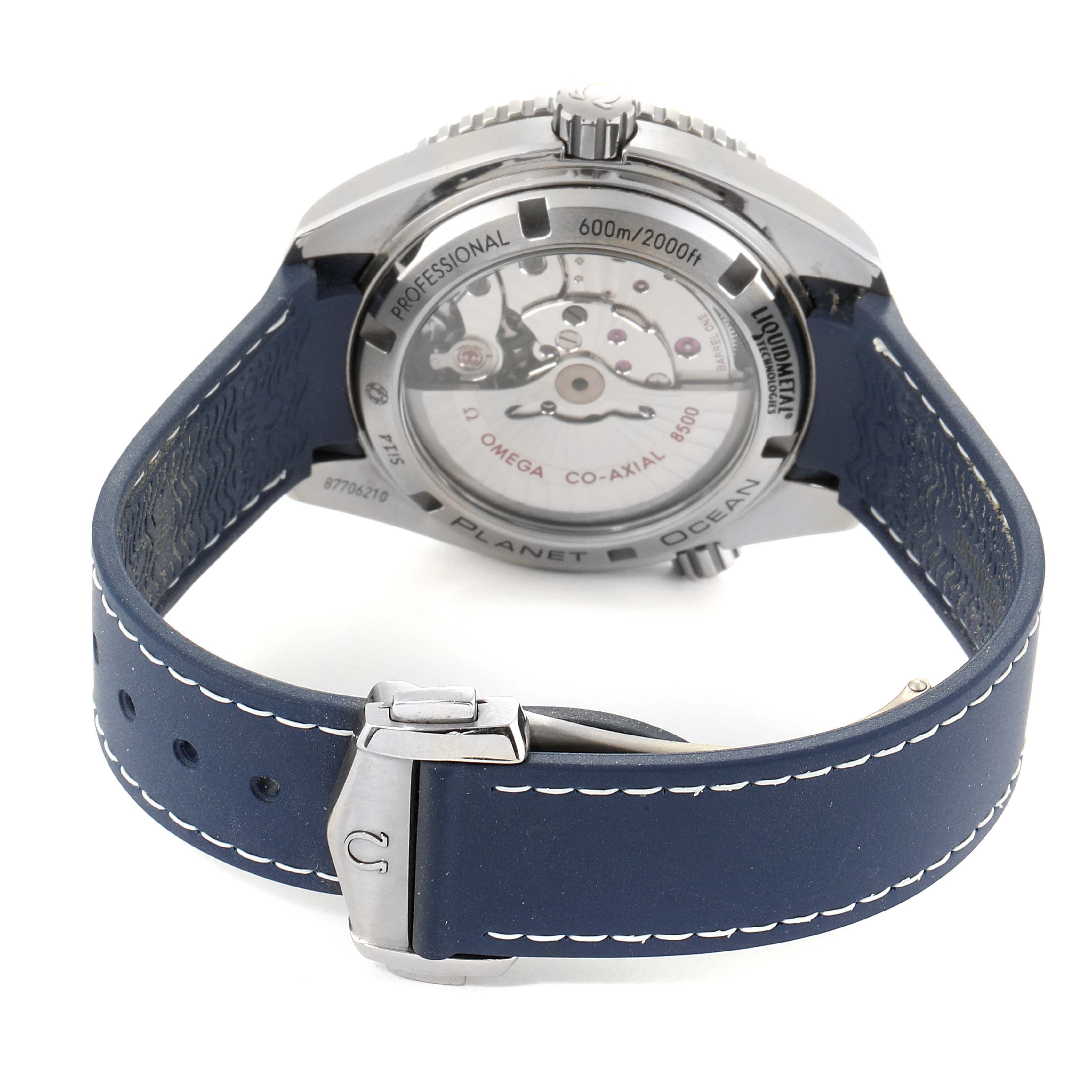 This image shows the back and strap of an Omega Seamaster 232.92.42.21.03.001 Men's Stainless Steel Blue Dial 232.92.42.21.03.001 Men's Stainless Steel Blue Dial, highlighting the transparent case back and buckle.
