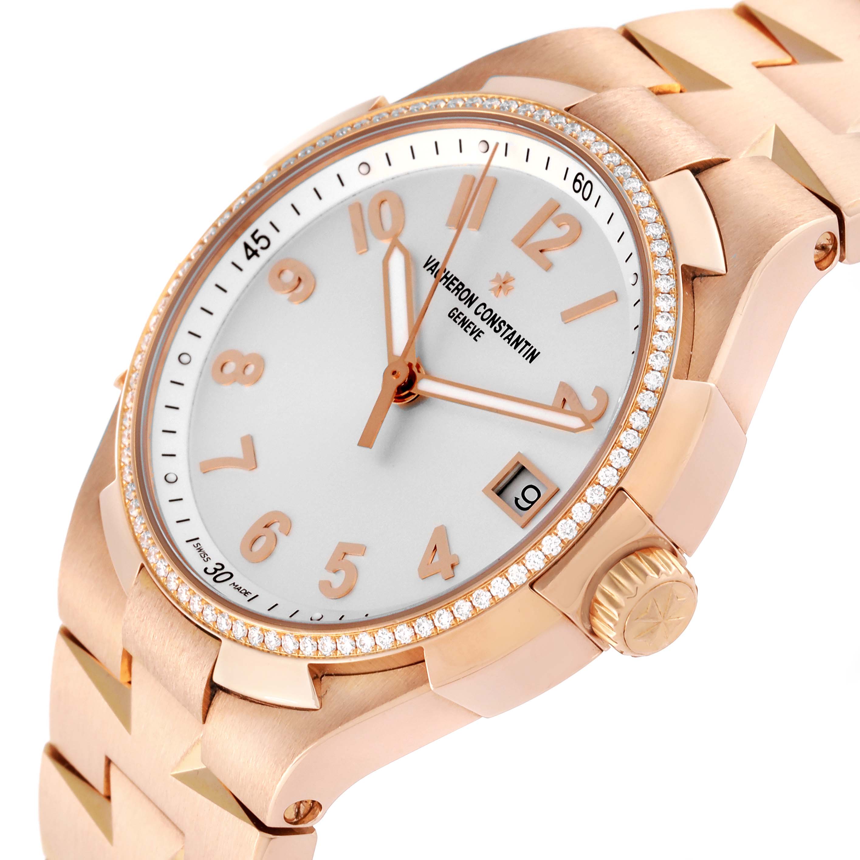 This Vacheron Constantin Overseas 47560/D01R-9672 Women's Rose Gold Silver Dial 47560/D01R-9672 Women's Rose Gold Silver Dial watch is shown from an oblique angle, highlighting the face, dial, bezel, crown, and part of the bracelet.