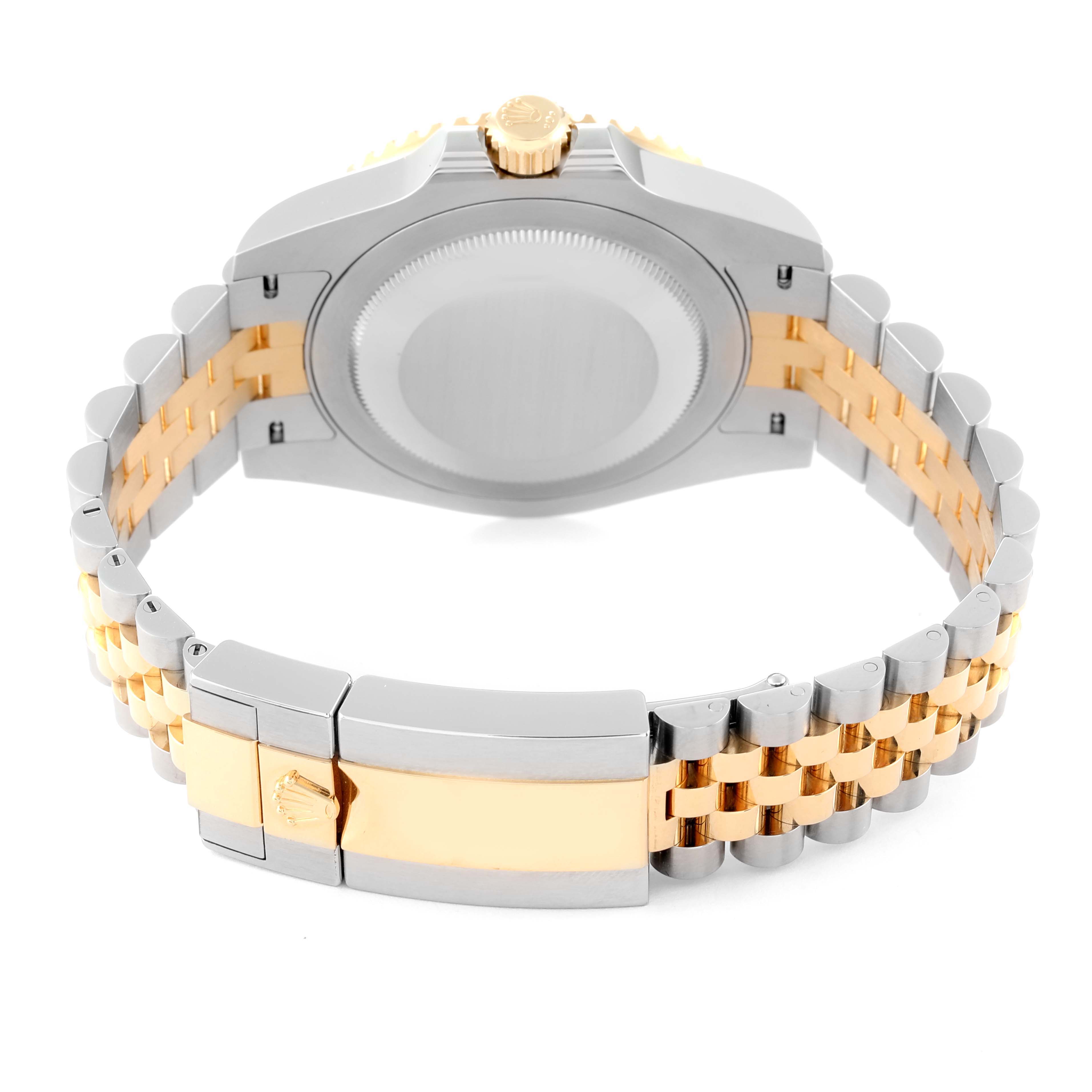 This image shows the back view and bracelet of a Rolex GMT-Master 126713 Men
s Stainless Steel Black Dial 126713 Men
s Stainless Steel Black Dial watch.