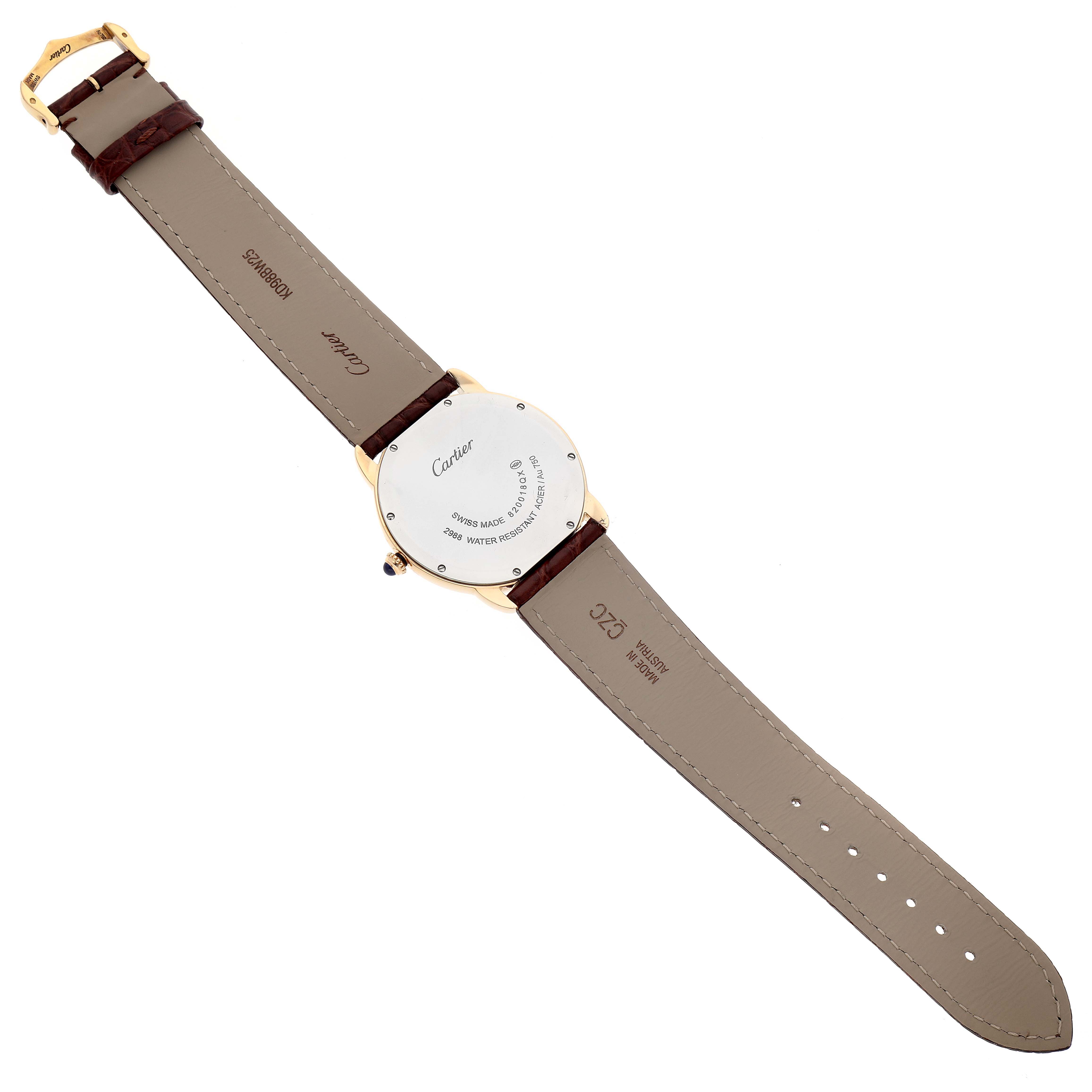 The image shows the back side of the Cartier Ronde W6700455 Men
s Yellow Gold Silver Dial W6700455 Men
s Yellow Gold Silver Dial model watch, displaying the case back and leather straps.