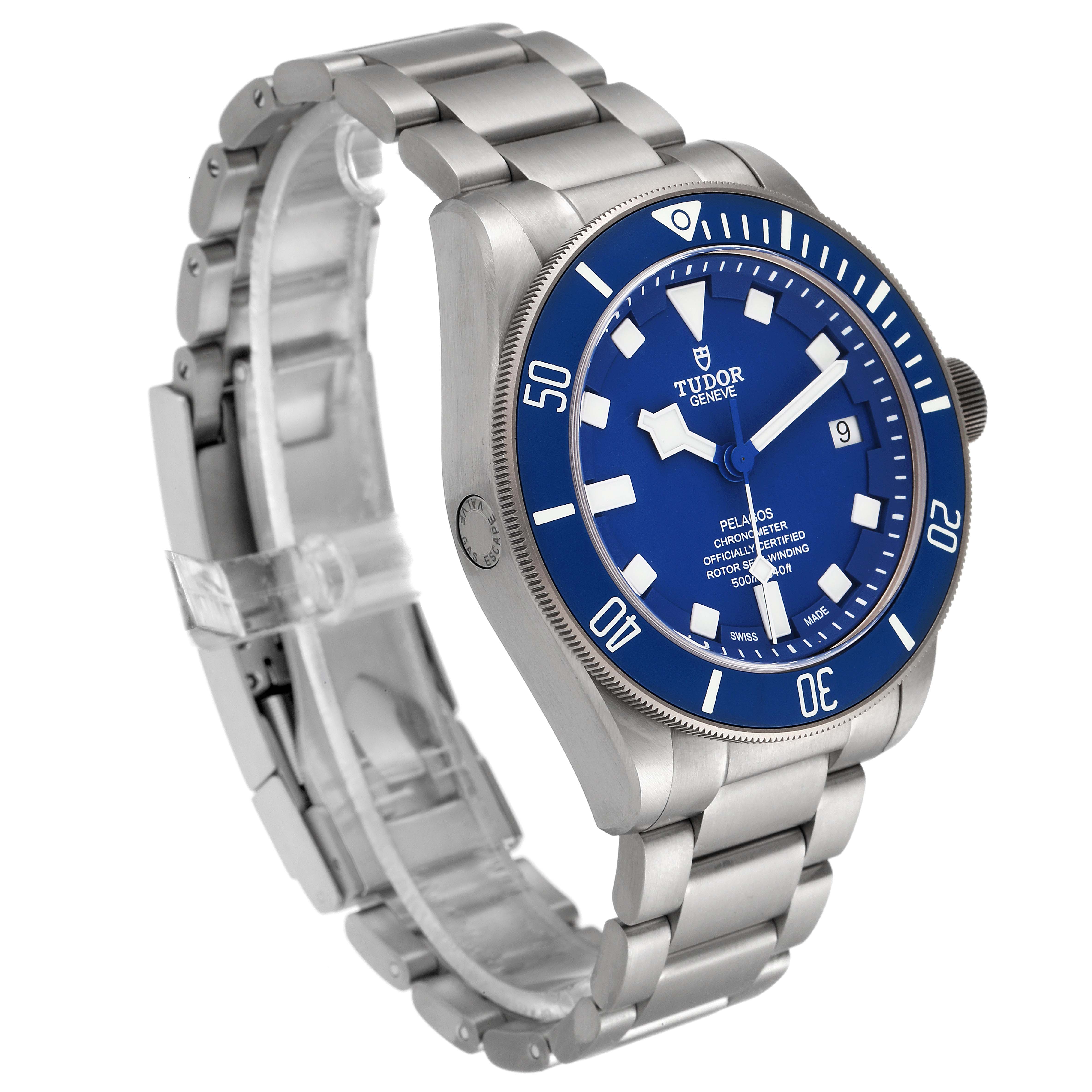 The Tudor Pelagos 25600TV Men
s Titanium Blue Dial 25600TV Men
s Titanium Blue Dial watch is shown at a three-quarter angle, highlighting the blue dial, bezel, crown, and stainless steel bracelet.