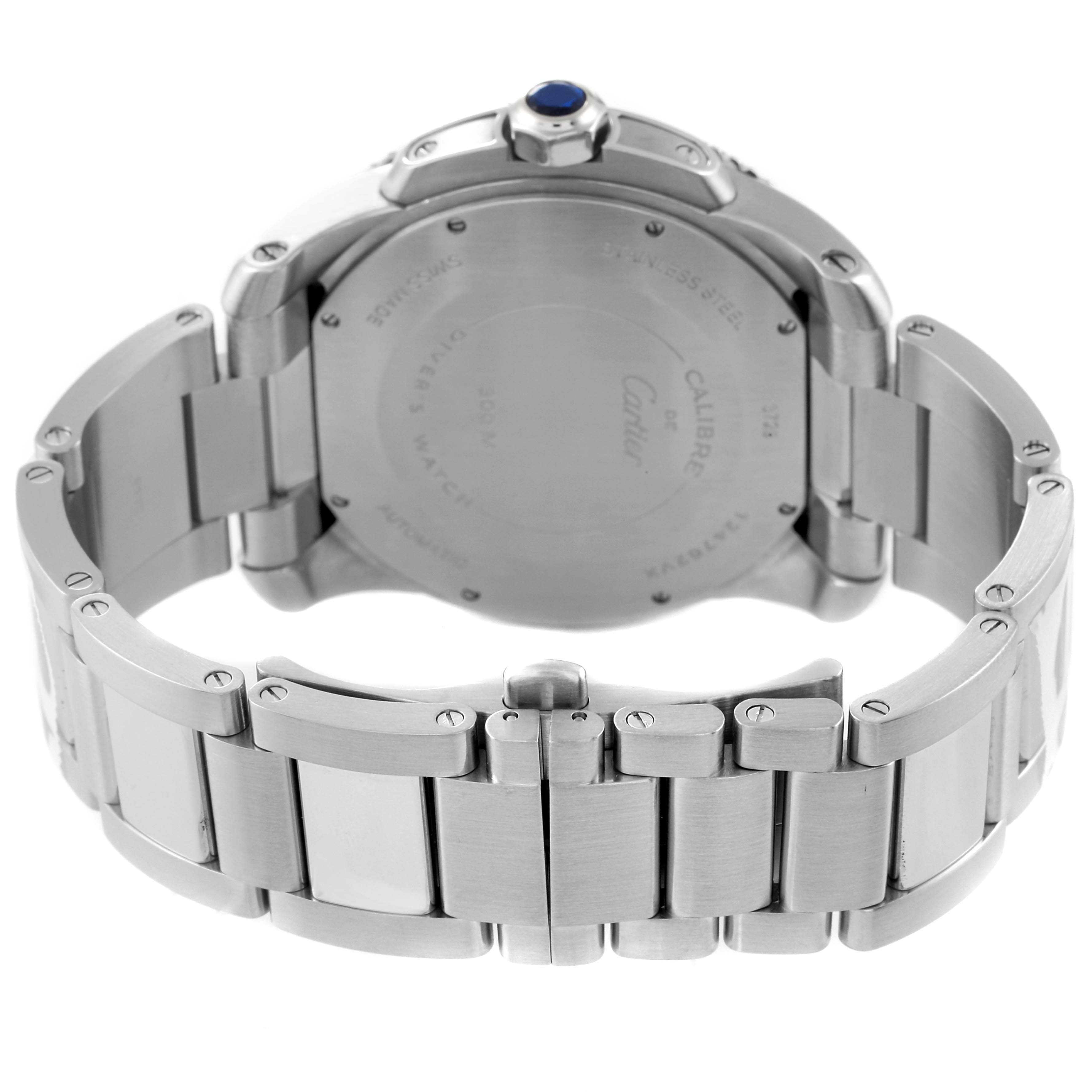 This image shows the back and bracelet of the Calibre de Cartier watch by Cartier, including the closed clasp and case back.