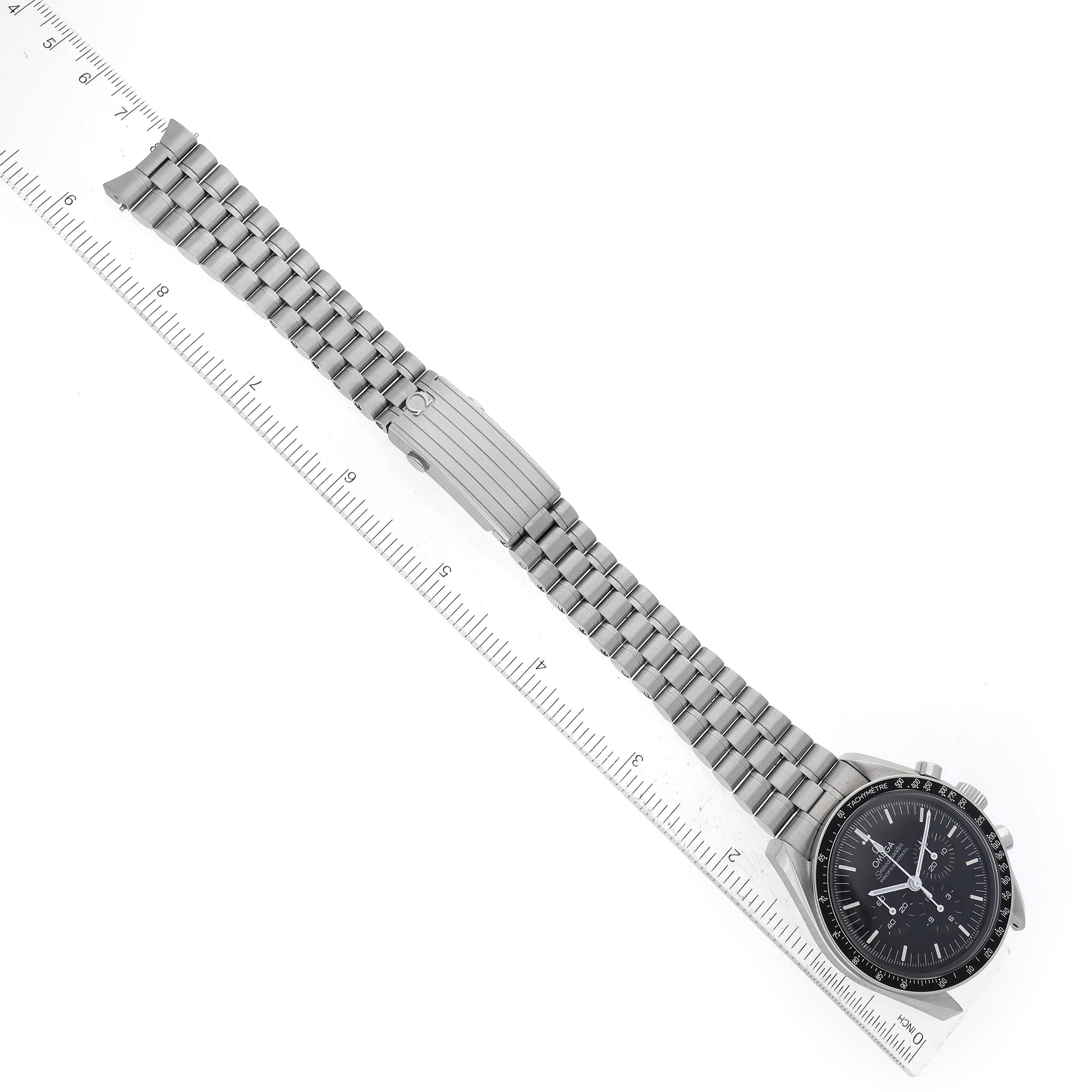 The image shows an Omega Speedmaster 310.30.42.50.01.001 Men
s Stainless Steel Black Dial 310.30.42.50.01.001 Men
s Stainless Steel Black Dial watch from a top view, showcasing the entire watch including its bracelet and clasp.