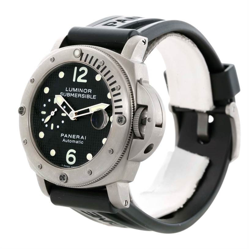 The image shows a Panerai Luminor Submersible watch at a three-quarter angle, highlighting the dial, bezel, and strap.