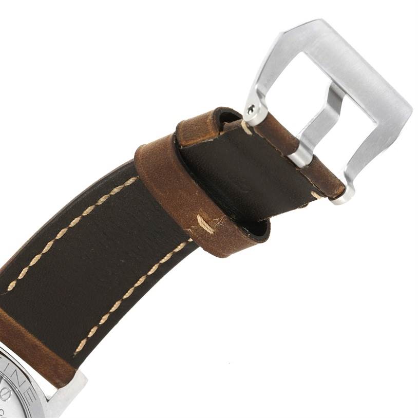 The image shows a close-up of the leather strap and buckle of a Panerai Luminor PAM00423 Men's Stainless Steel Black Dial PAM00423 Men's Stainless Steel Black Dial watch.