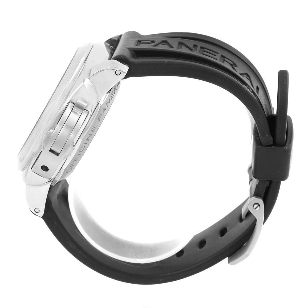 A side view of the Panerai Luminor PAM00359 Men
s Stainless Steel Black Dial PAM00359 Men
s Stainless Steel Black Dial watch, highlighting the strap and case.