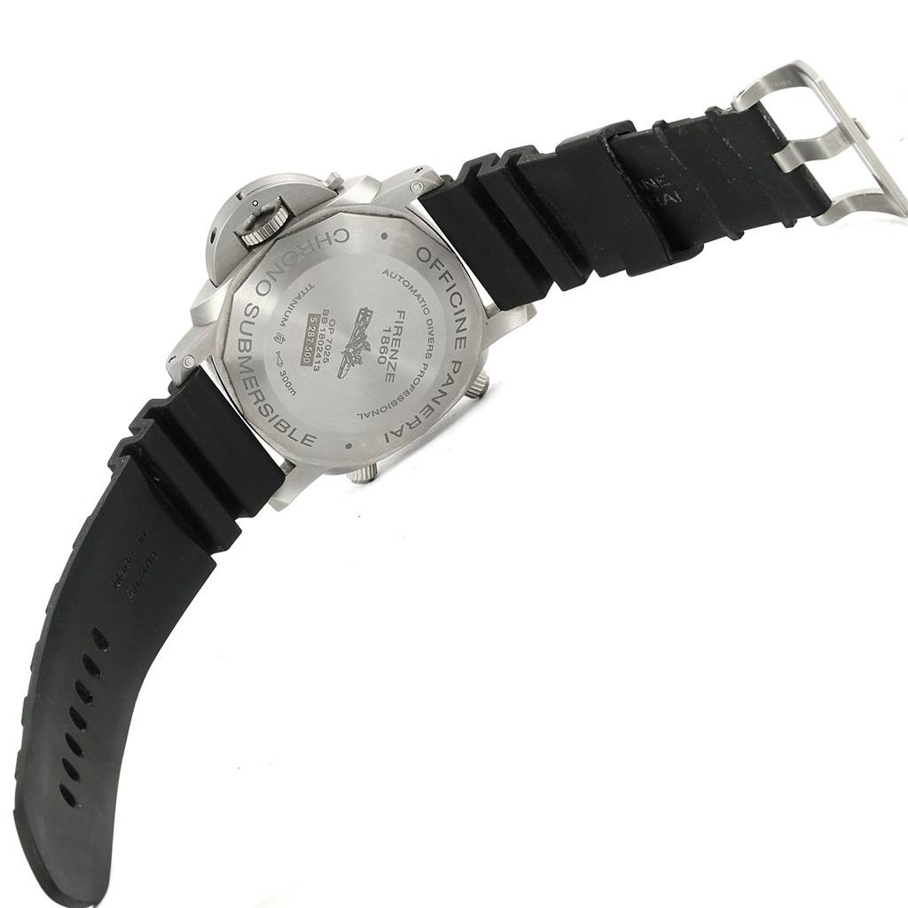 This image shows the back of a Panerai Submersible PAM00615 Men's Titanium Black Dial PAM00615 Men's Titanium Black Dial watch, focusing on the case back and rubber strap at an angled view.