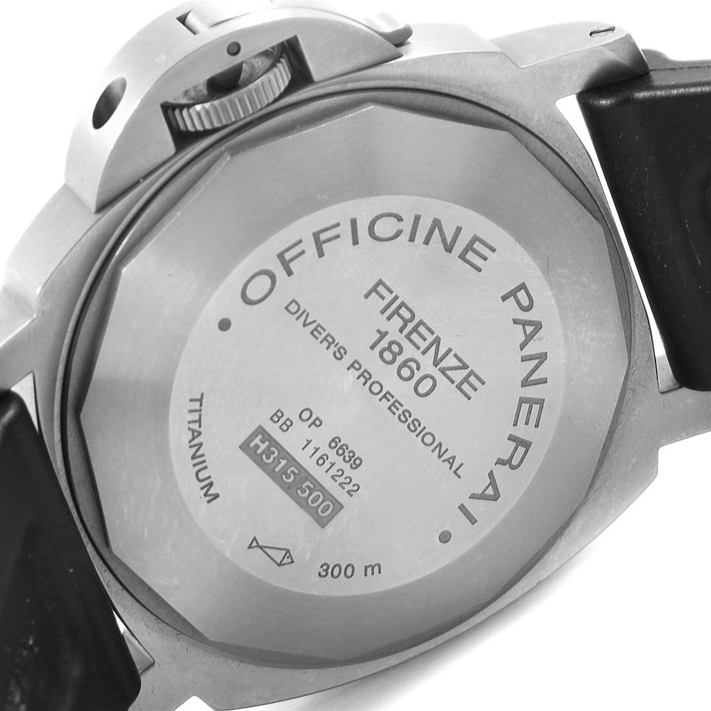 The image shows the back case of a Panerai Submersible PAM00025 Men's Titanium Black Dial PAM00025 Men's Titanium Black Dial watch, highlighting engraving details and the strap attachment.