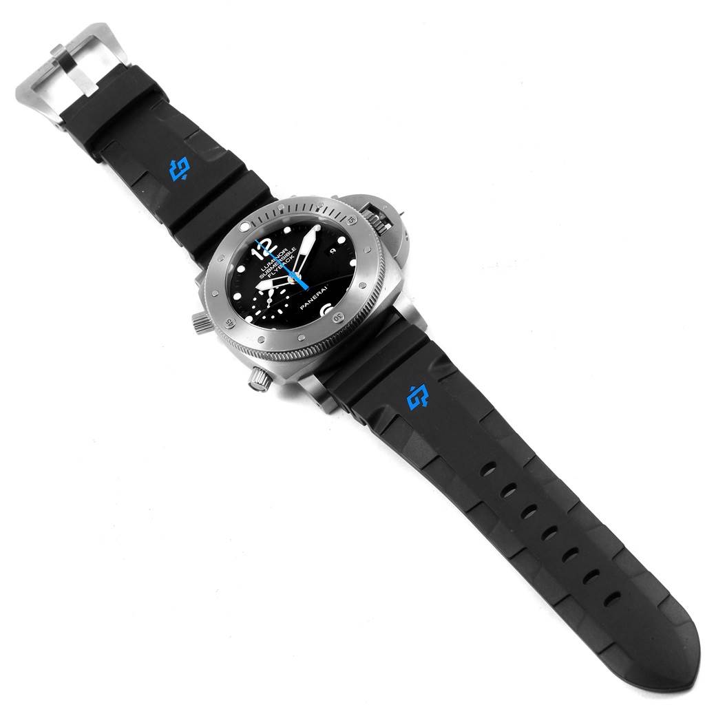 The image shows a Panerai Submersible PAM00614 Men's Titanium Black Dial PAM00614 Men's Titanium Black Dial watch placed flat, displaying its face, bezel, and rubber strap with a clasp.