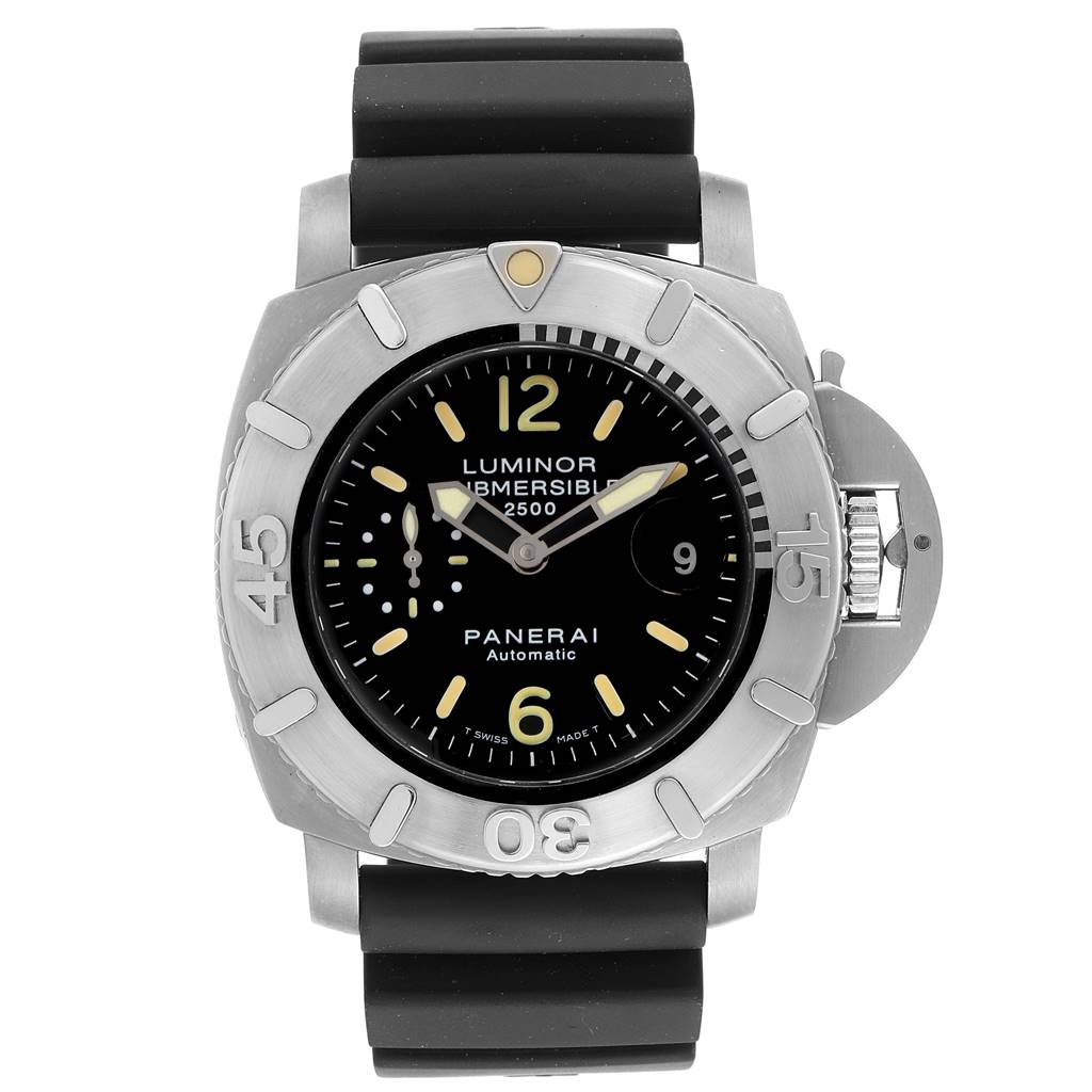 The image shows a front view of the Panerai Submersible PAM00194 Men's Titanium Black Dial PAM00194 Men's Titanium Black Dial watch, displaying the dial, bezel, and strap clearly.