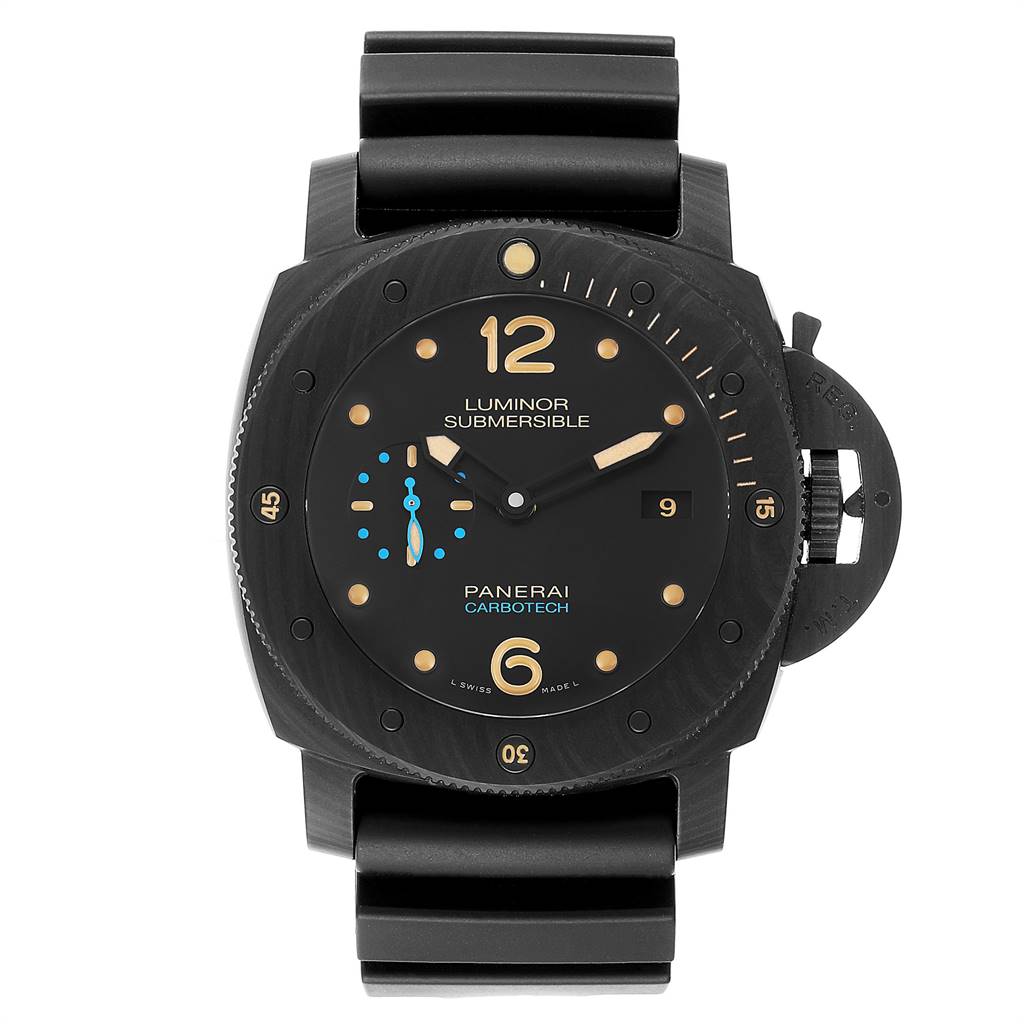 The image shows a front view of the Panerai Luminor Submersible Carbotech watch, highlighting the dial, bezel, and strap.