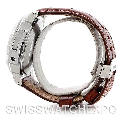 Side angle of a Panerai Luminor PAM00088 Men
s Stainless Steel Black Dial PAM00088 Men
s Stainless Steel Black Dial watch showing the case and brown leather strap.